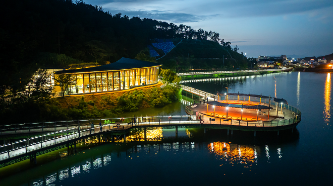 ▲전주 아중호수도서관(전주시 제공)