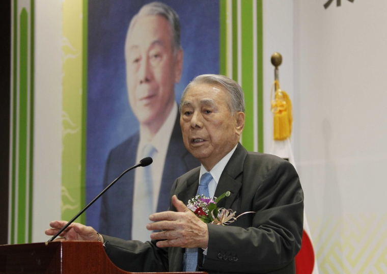 2011년 고 이철승 선생이 출판기념회에서 인사말 하고 있다 (사진=연합)