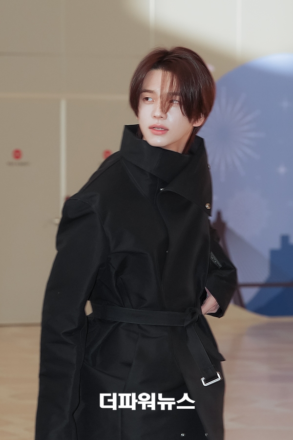 투어스 도훈, 멋진 눈빛