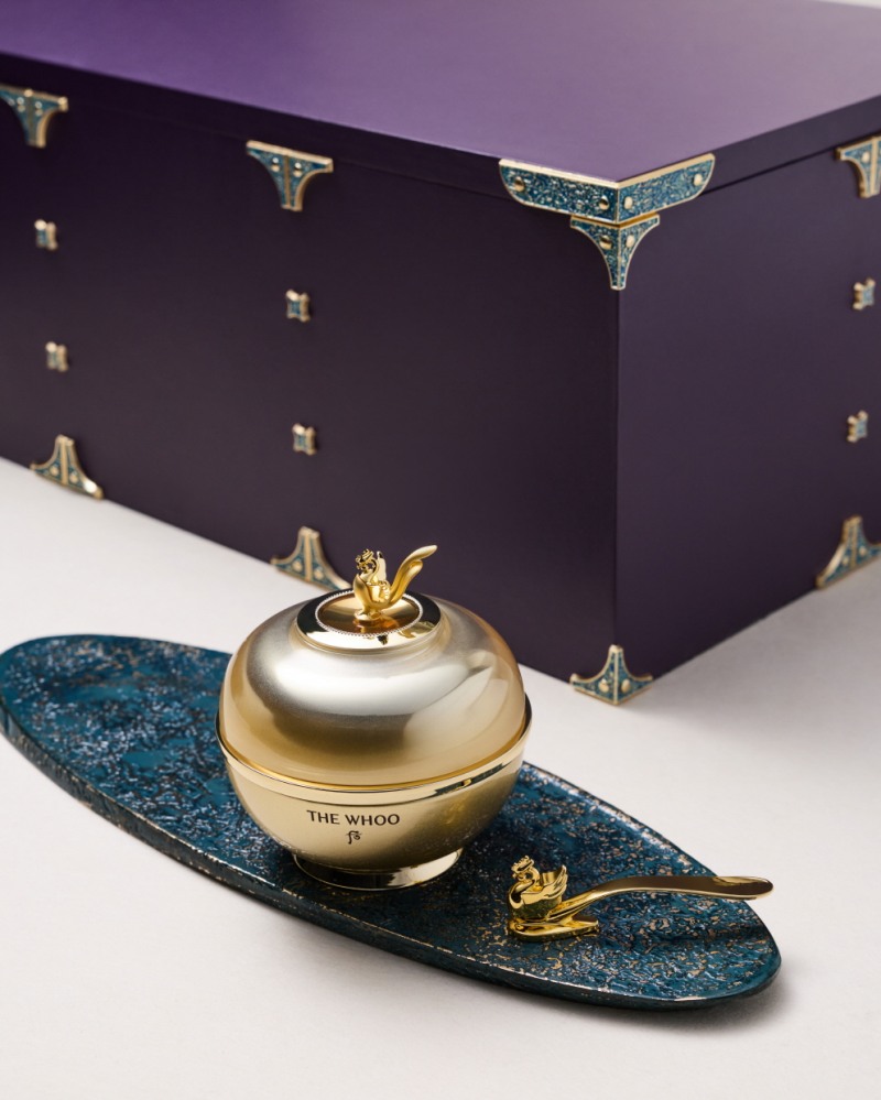 LG생활건강, 옻칠 작가와 협업한 '더후 환유 아트 헤리티지 에디션' 공개