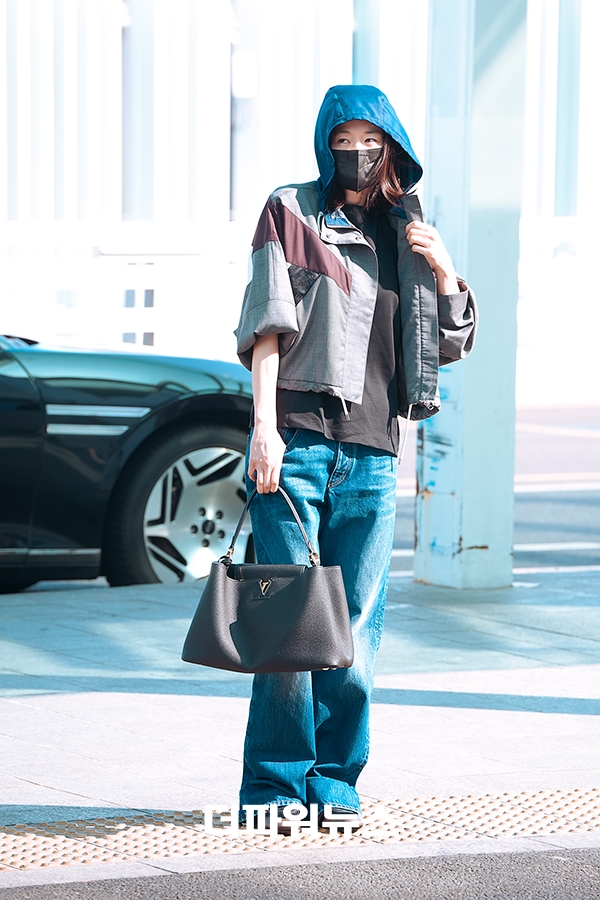 전지현, 인천국제공항 출국