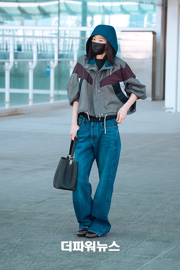 전지현, 인천국제공항 출국