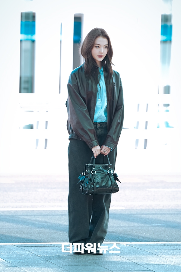 미야오(MEOVV) 엘라, 인천국제공항 출국