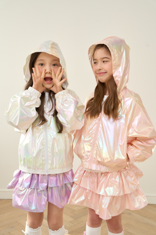 로엠걸즈, '오로라 글로시' 라인 바람막이·스커트 출시