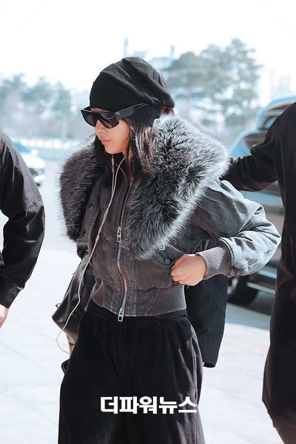 에스파 지젤, 김포국제공항 출국