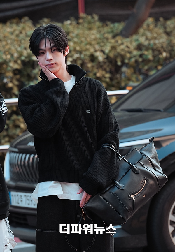 투어스 도훈, KBS 2TV ‘불후의 명곡’ 출근길