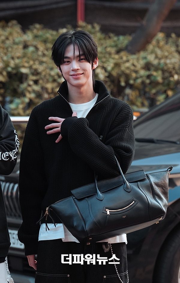 투어스 도훈, KBS 2TV ‘불후의 명곡’ 출근길