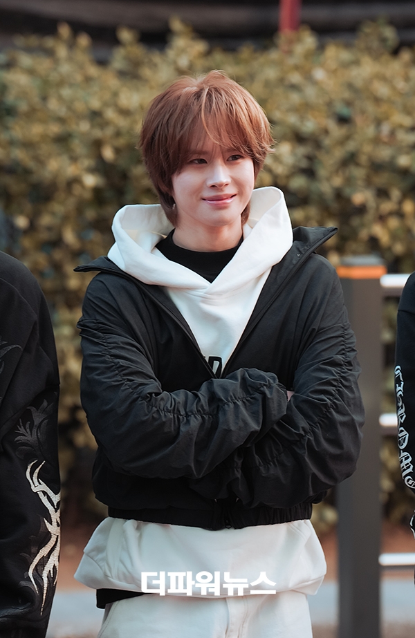 투어스 경민, KBS 2TV ‘불후의 명곡’ 출근길