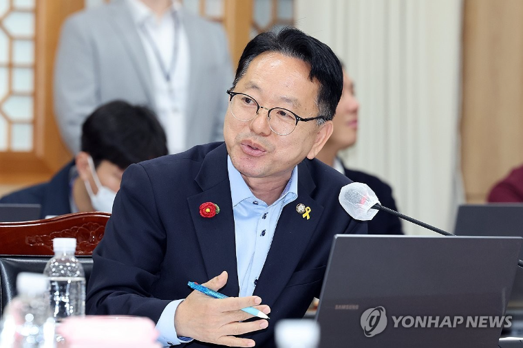 김문수 국회의원 (사진=연합뉴스)