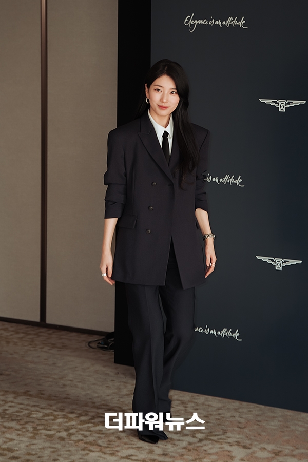 수지, 포토월 행사