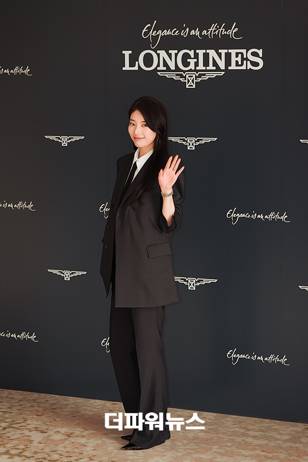 수지, 포토월 행사