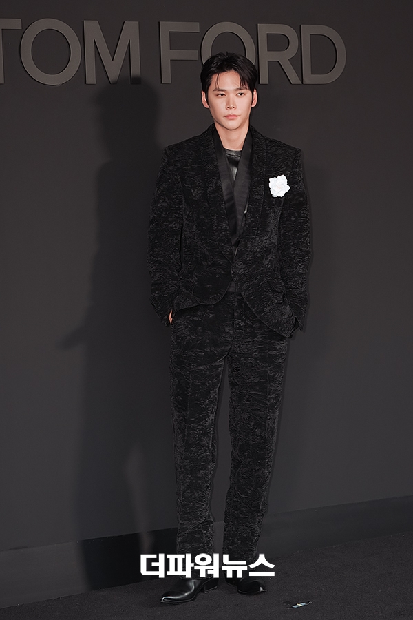 라이즈 은석, 포토월 행사