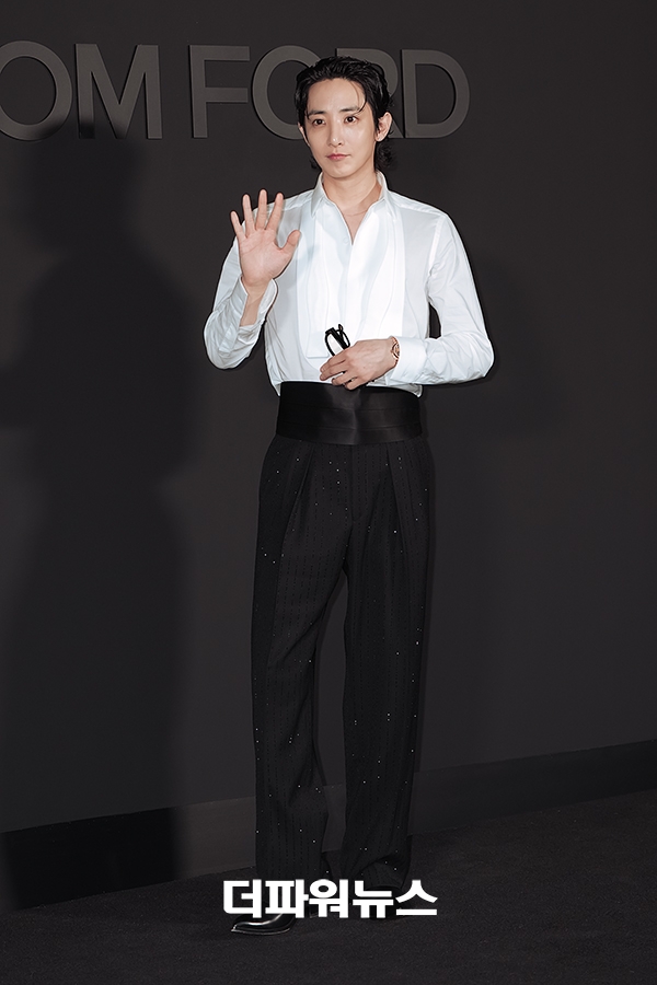 이수혁, 포토월 행사