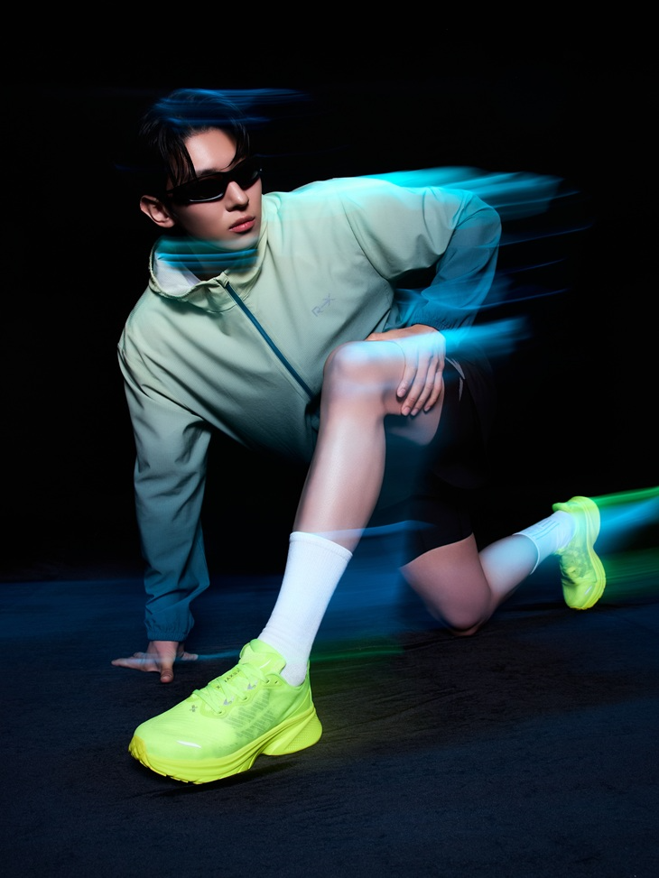 젝시믹스, 모델 덱스 앞세워 남성 라인 강화