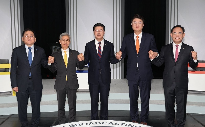 제9회 전국동시지방선거 1차 정책토론회(사진=연합뉴스)