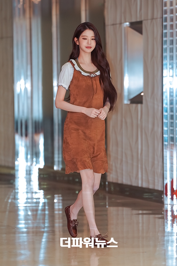 아이브 장원영, 포토월 행사