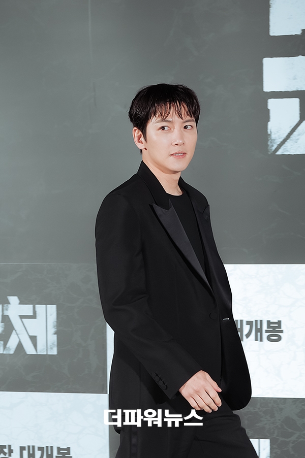 지창욱, 영화 '군체' 제작보고회