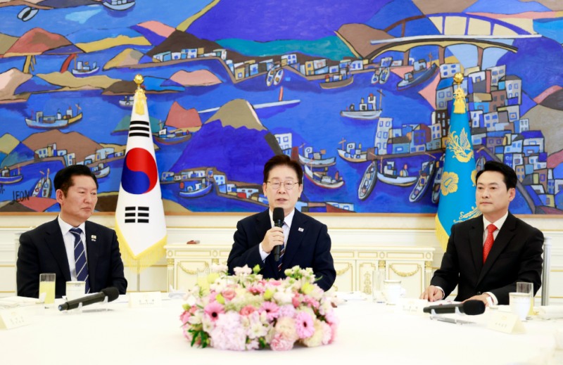 이재명 대통령, 여야정 민생경제 협의체 회담 발언(사진=연합뉴스)