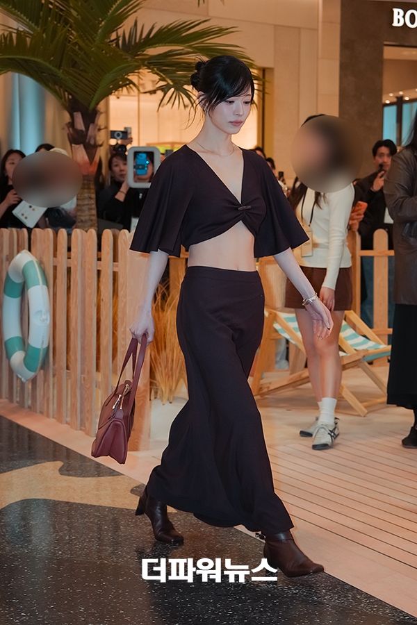 프로미스나인 이채영, 포토월 행사