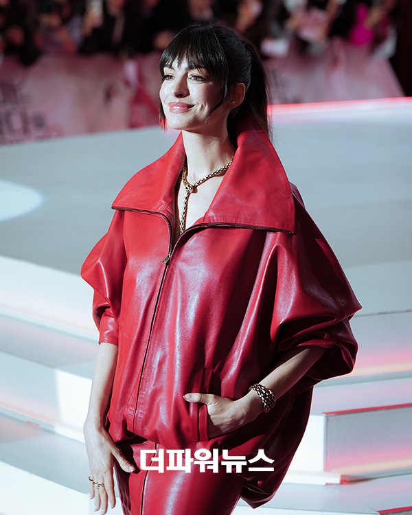 앤 해서웨이, 영화 '악마는 프라다를 입는다 2' 내한 레드카펫 행사