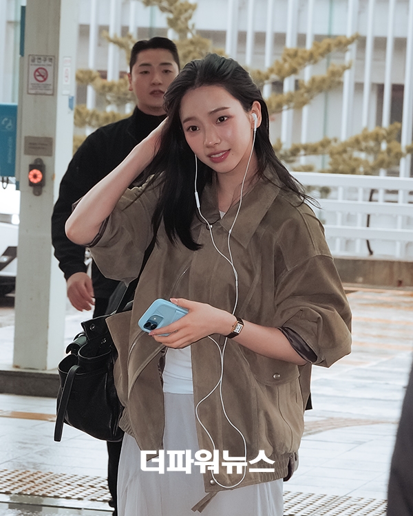 에스파 카리나, 인천국제공항 출국