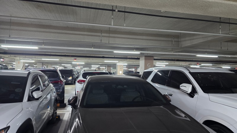 인스파이어 주차장 내부 모습