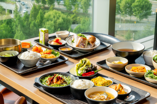 본푸드서비스 2025년 연 매출 2142억 원 기록