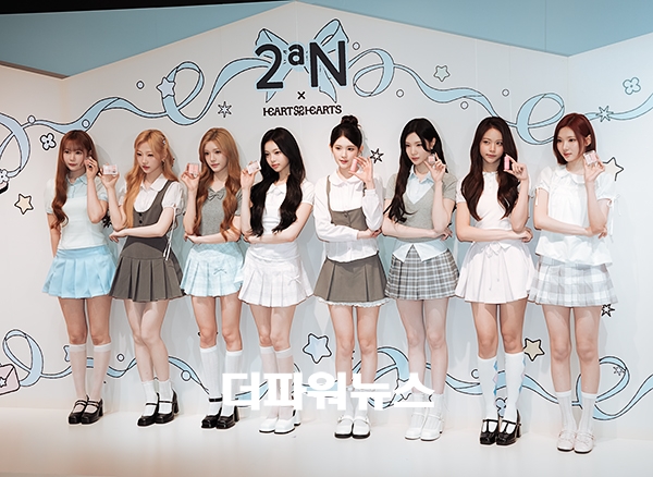 하츠투하츠, 포토월 행사