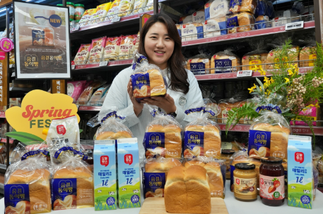 롯데마트·슈퍼와 세븐일레븐, 특허 유산균 발효 적용한 숨결통식빵 출시