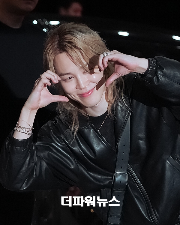 방탄소년단 지민, 김포국제공항 입국