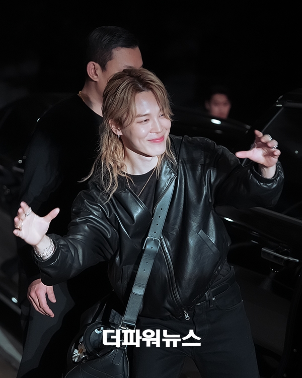 방탄소년단 지민, 김포국제공항 입국