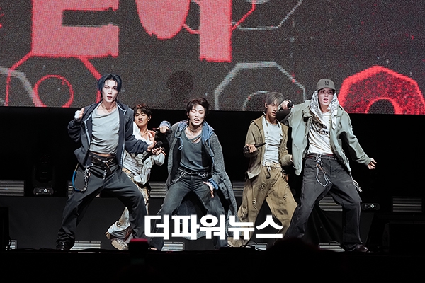 이븐(EVNNE), 첫번째 싱글 앨범 ‘뱉어’(Backtalk) 발매기념 쇼케이스