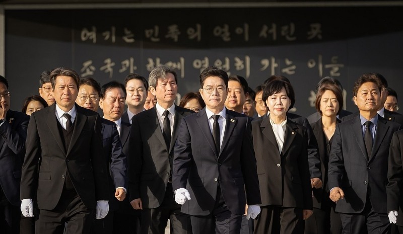 정원오 서울시장 후보, 현충원 참배(사진=연합뉴스)