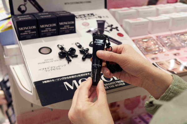 몽클로스, 일본 로프트 입점 확대…오프라인 유통 본격화