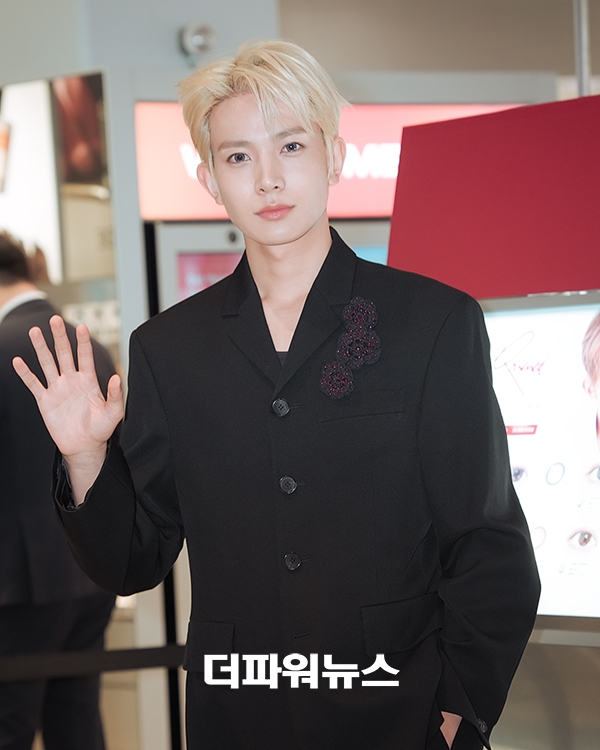 에반, 포토월 행사