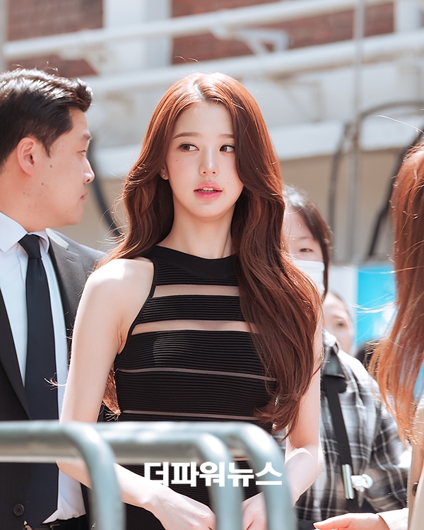 아이브 장원영, 포토월 행사