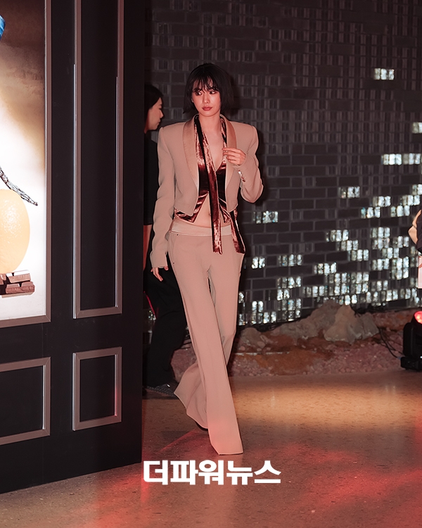 나나, 포토월 행사