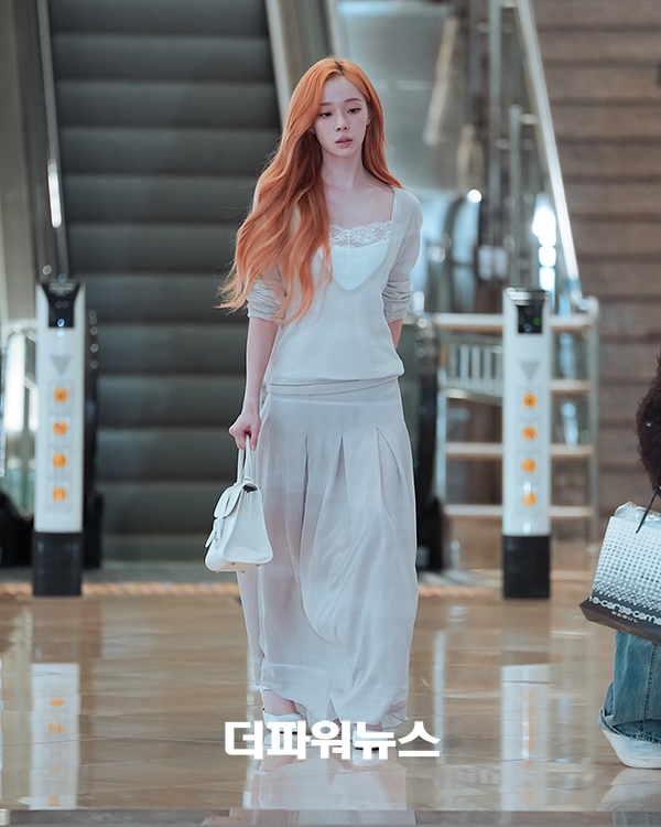 에스파 윈터, 김포국제공항 출국