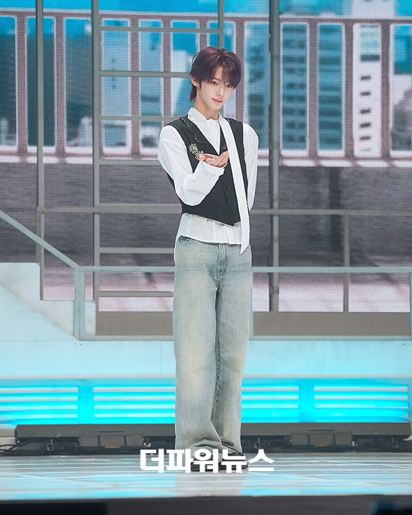 투어스 한진, 미니 5집 'NO TRAGEDY(노 트래지디)' 쇼케이스