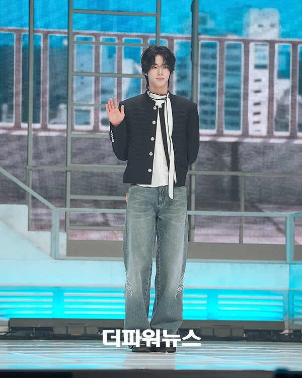 투어스 도훈, 미니 5집 'NO TRAGEDY(노 트래지디)' 쇼케이스