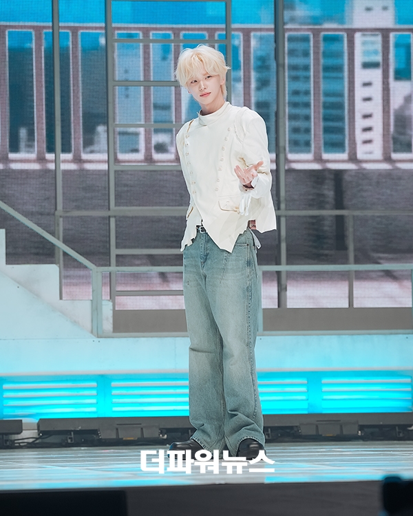 투어스 신유, 미니 5집 'NO TRAGEDY(노 트래지디)' 쇼케이스