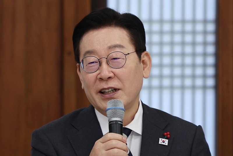 지난 1월 정당 지도부 초청 오찬서 발언하는 이재명 대통령(사진=연합뉴스)