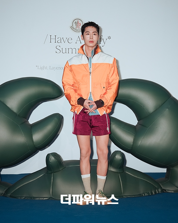 이재욱, 포토월 행사