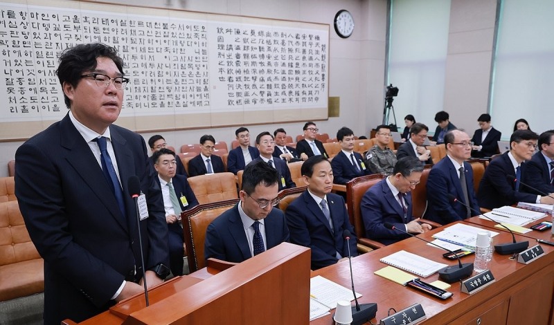 청문회서 답변하는 김성태 전 쌍방울 회장(사진=연합뉴스)