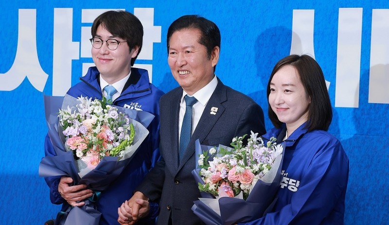 민주당 인재로 영입된 하정우 전 수석과 전은수 전 대변인(사진=연합뉴스)