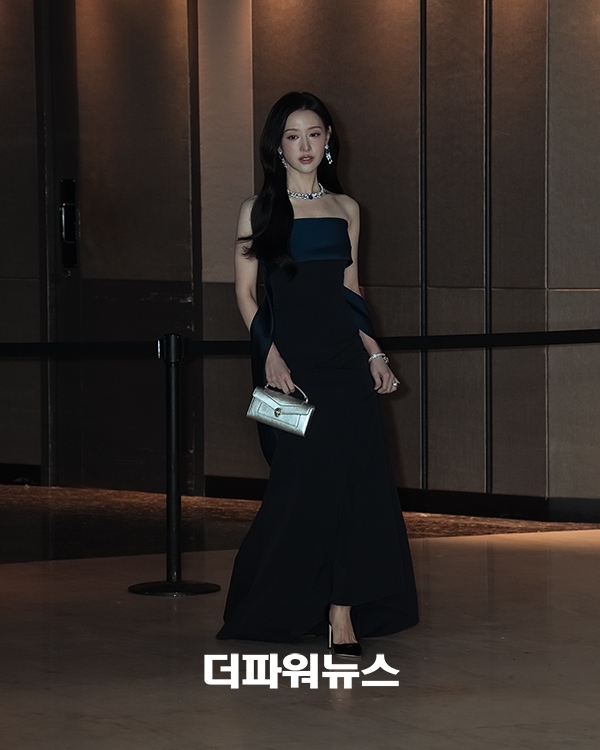 김지원, 포토월 행사