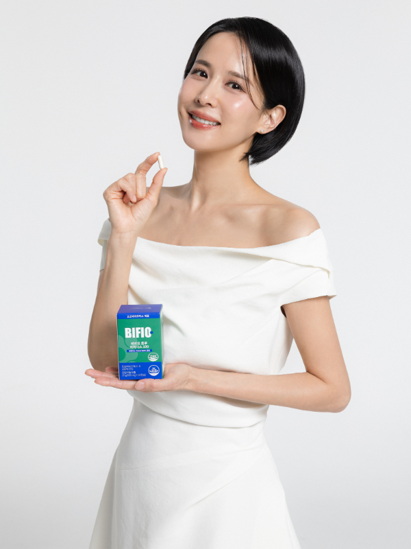 냉장 배송·제조일 표기 운영…비피오, 조여정과 모델 계약