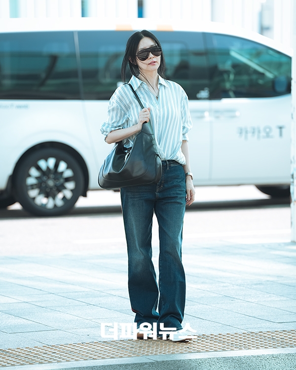 이영애, 인천국제공항 출국