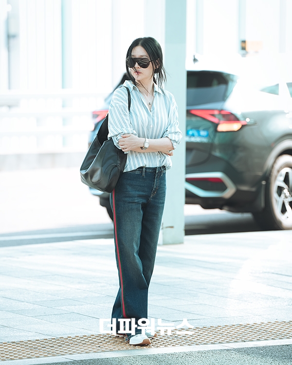 이영애, 인천국제공항 출국