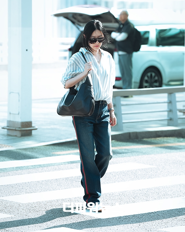 이영애, 인천국제공항 출국